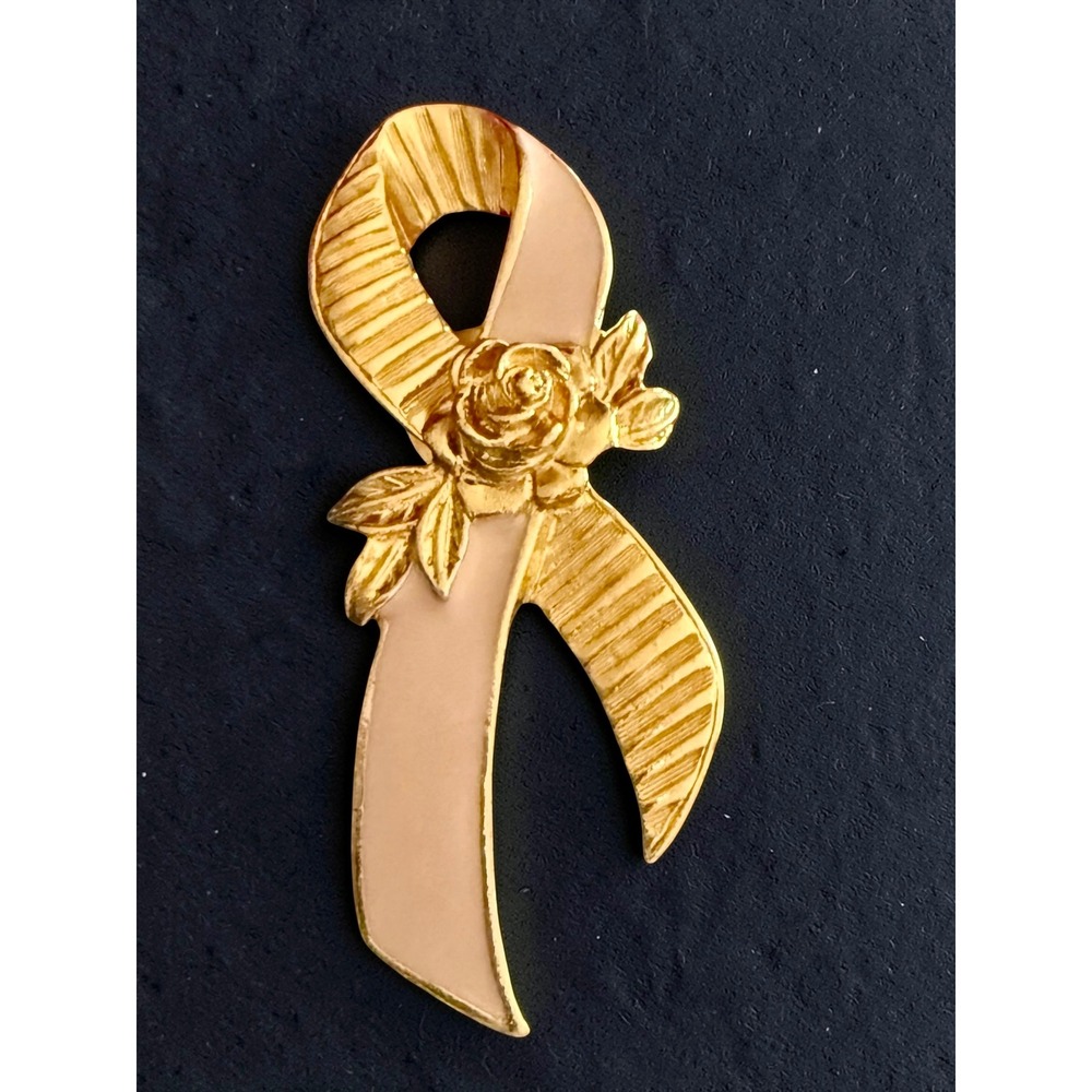 Avon Pink Ribbon Breast Cancer Awareness Gold Tone Rose Enamel Pin Brooch